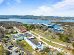 Condo on Table Rock Lake, Unit 16